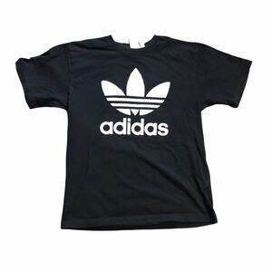 Adidas Logo tee size medium